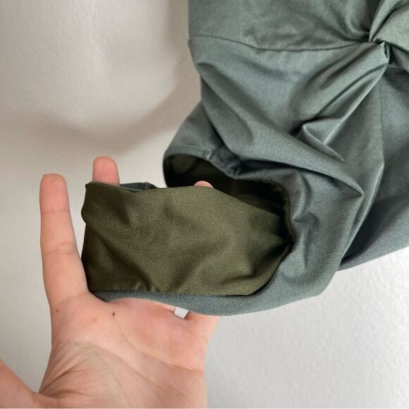 Milonga Beachwear Entero Verde French Green Twist Front Open Back Swimsuit - Picture 4 of 6